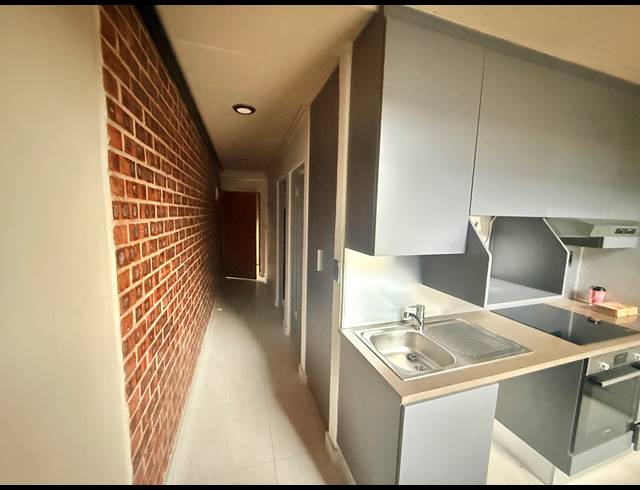 2 BEDROOM APARTMENT TO LET IN UMHLANGA RIDGE